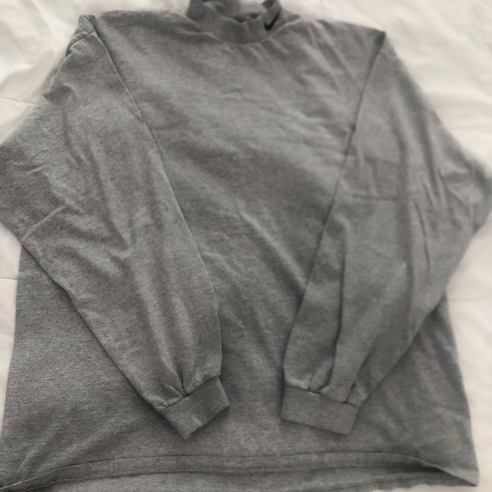 Nike Men’s 2x long sleeve Grey shirt